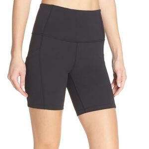 NWOT Black Zella Bike Shorts with Pockets, XS